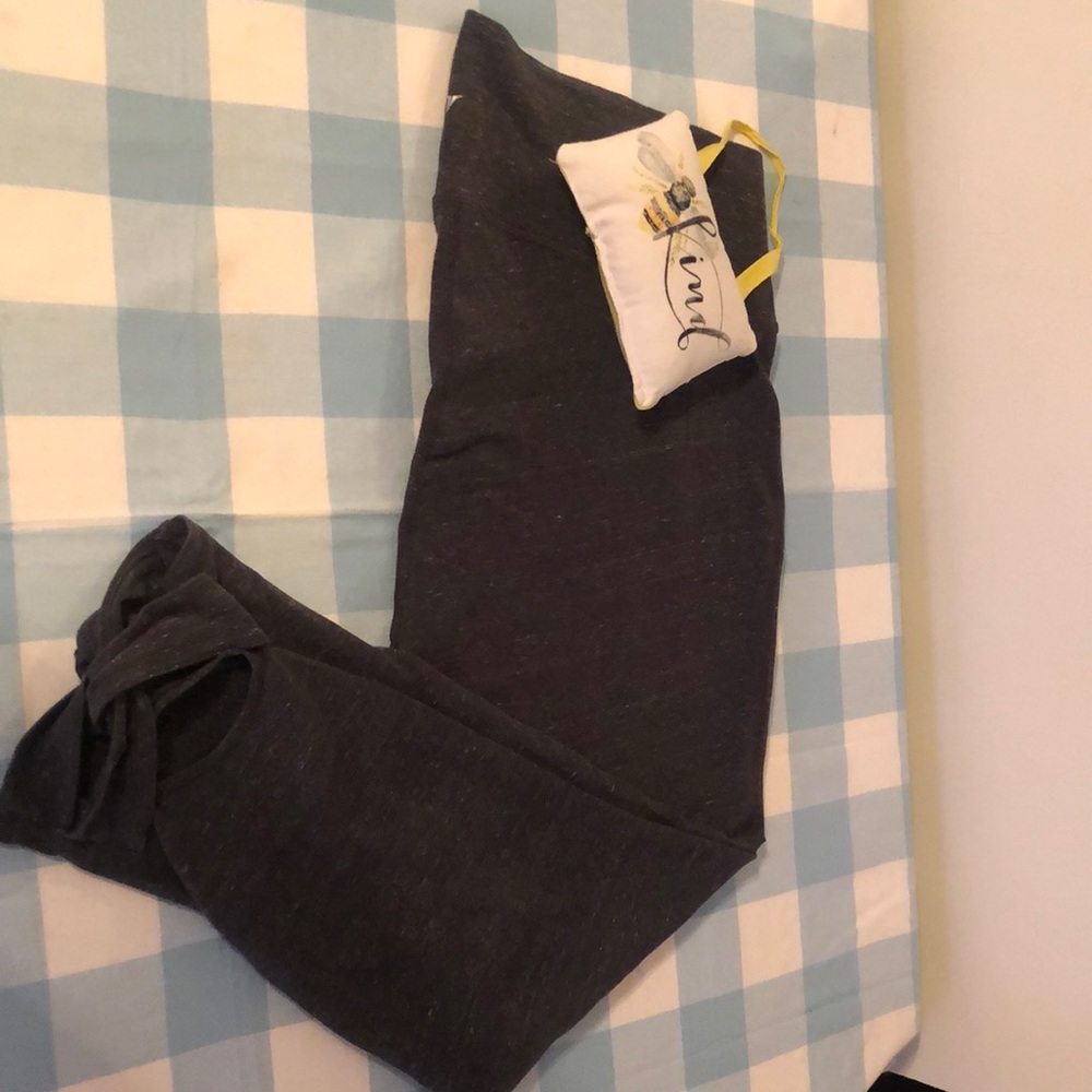 🐞Old Navy Active Leggings